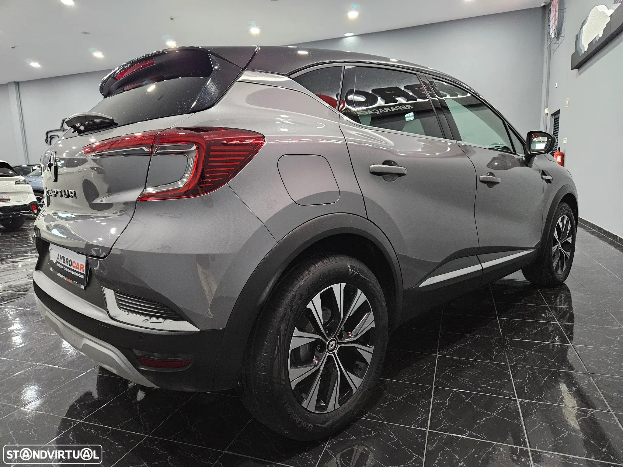 Renault Captur 1.0 TCe Techno - 6