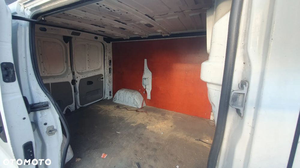 Opel Vivaro - 6