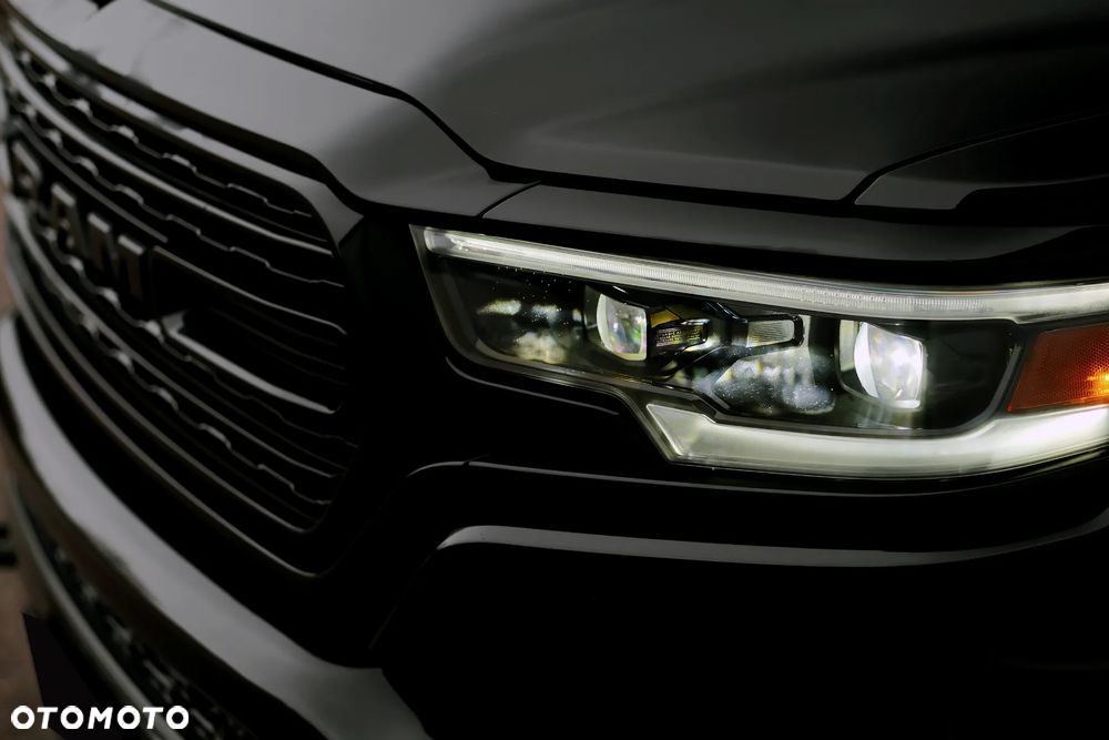 RAM 1500 5.7 Crew Cab Limited - 13