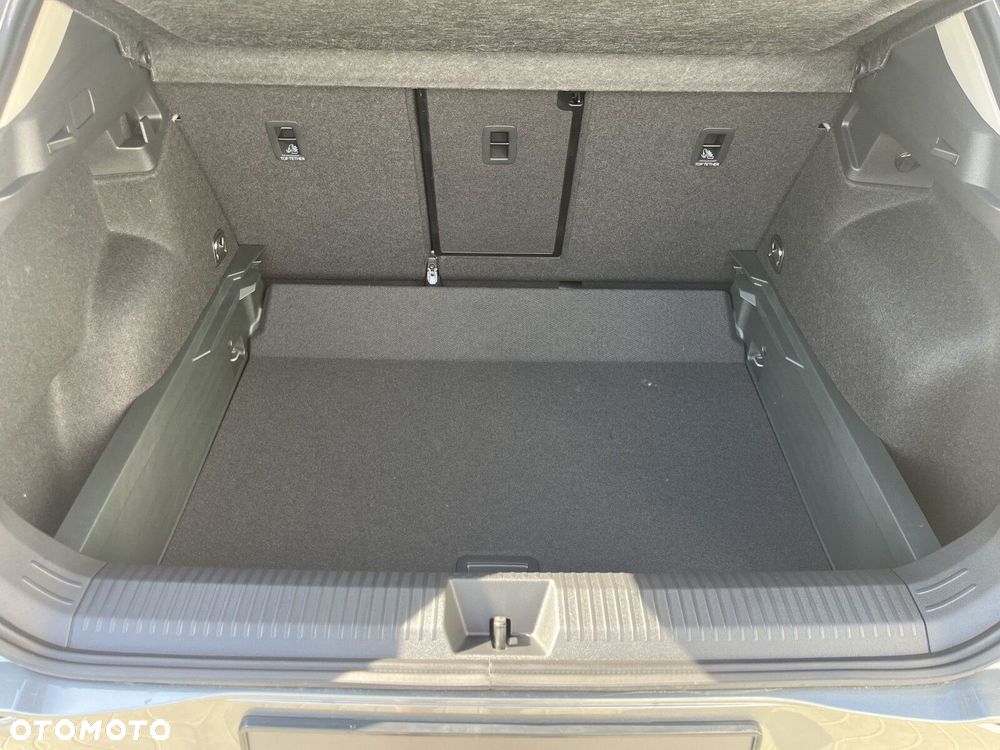 Volkswagen T-Roc 1.5 eTSI Life DSG - 19