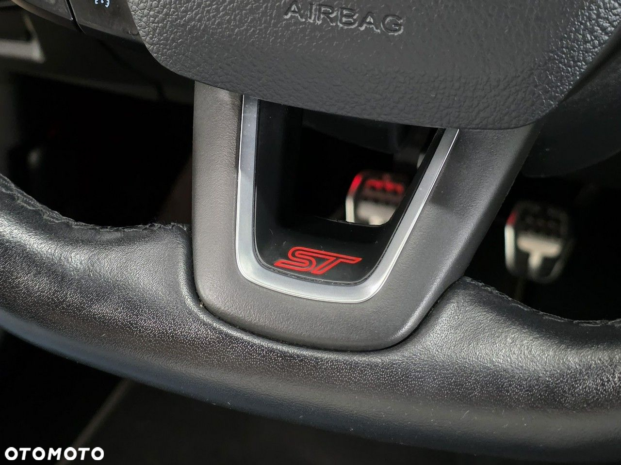 Ford Focus - 25
