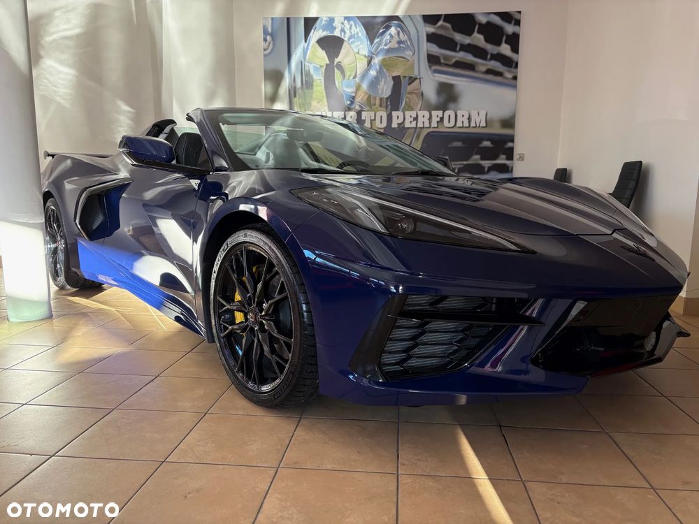 Chevrolet Corvette - 16