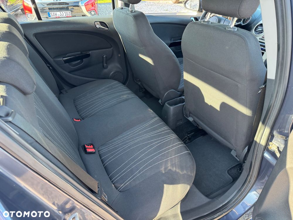 Opel Corsa - 25