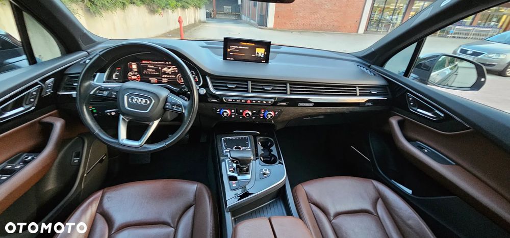 Audi Q7 3.0 TFSI Quattro Tiptronic - 14