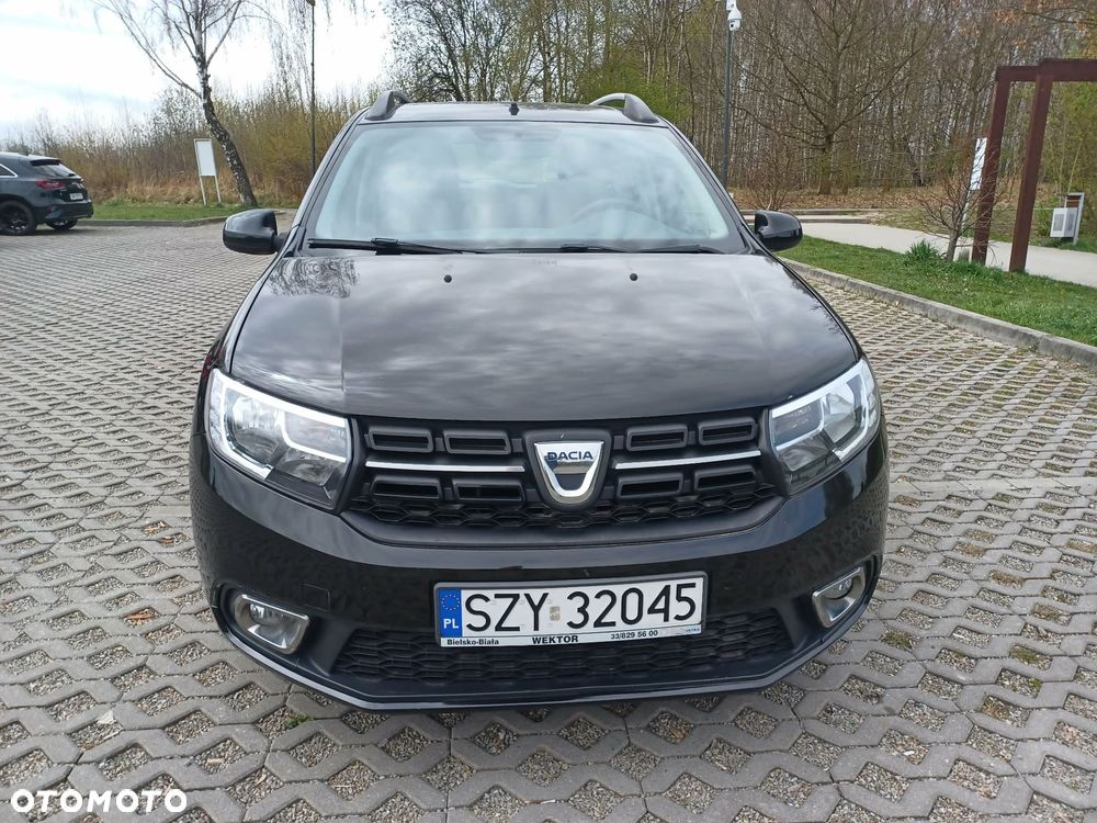 Dacia Logan 0.9 TCe Laureate S&S EU6 - 17