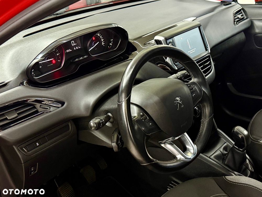 Peugeot 208 82 VTI Style - 8