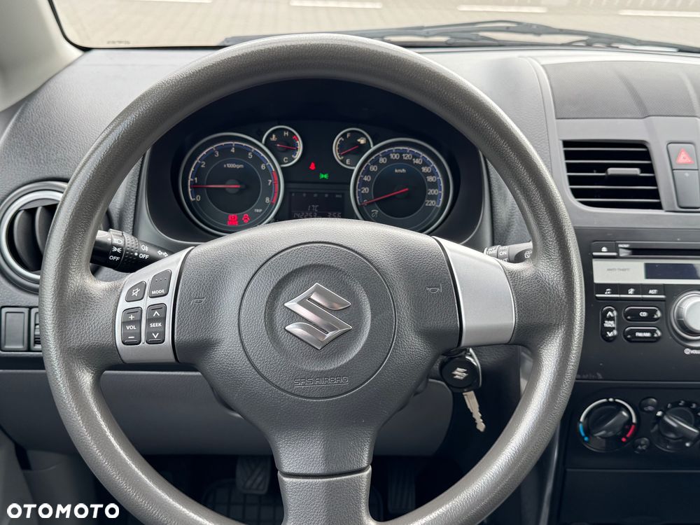 Suzuki SX4 1.6 VVT 4x4 Style - 22
