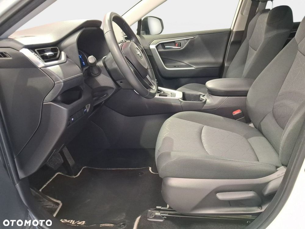 Toyota RAV4 - 15