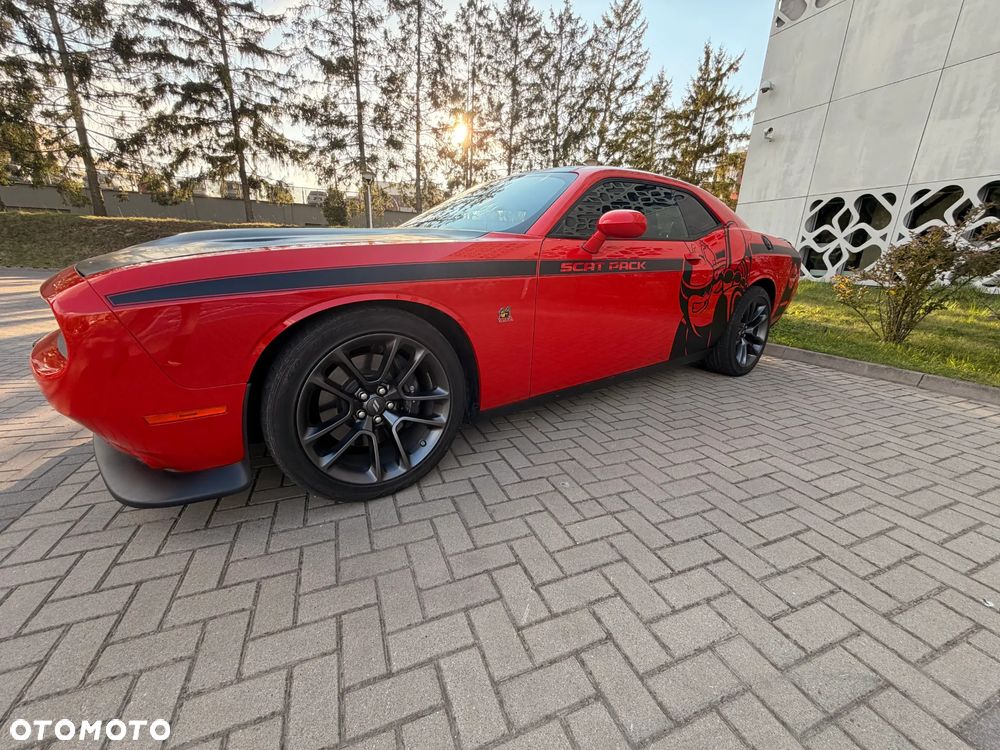 Dodge Challenger Automatik 392 Hemi Scat Pack Shaker - 12