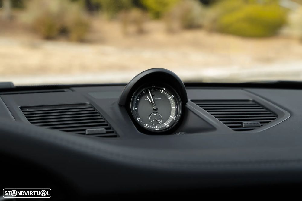 Porsche 911 (992) Carrera 4S PDK - 16