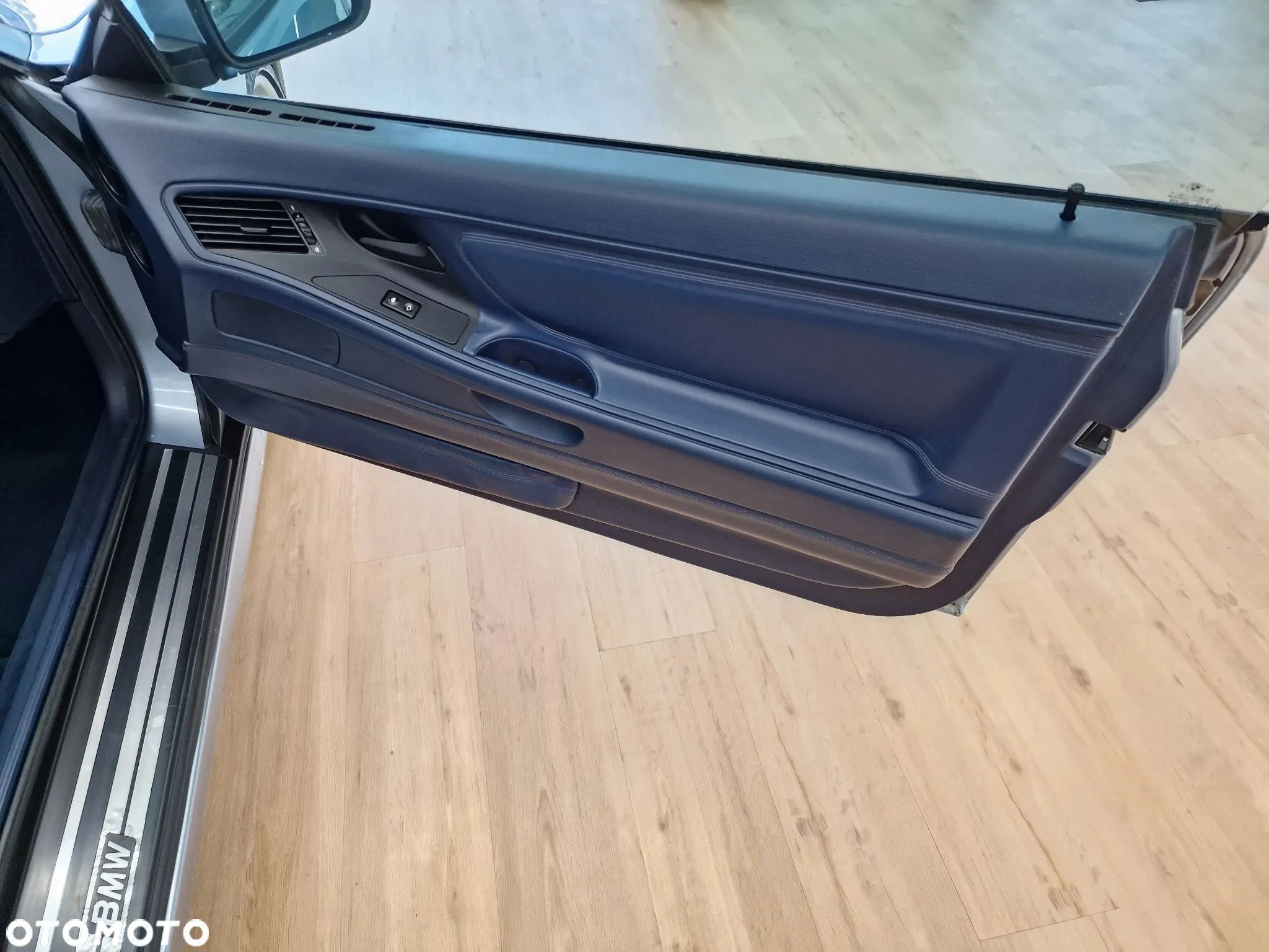 BMW Seria 8 - 17