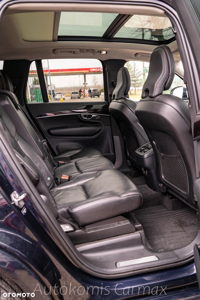 Volvo XC 90 T5 AWD Geartronic Momentum - 21