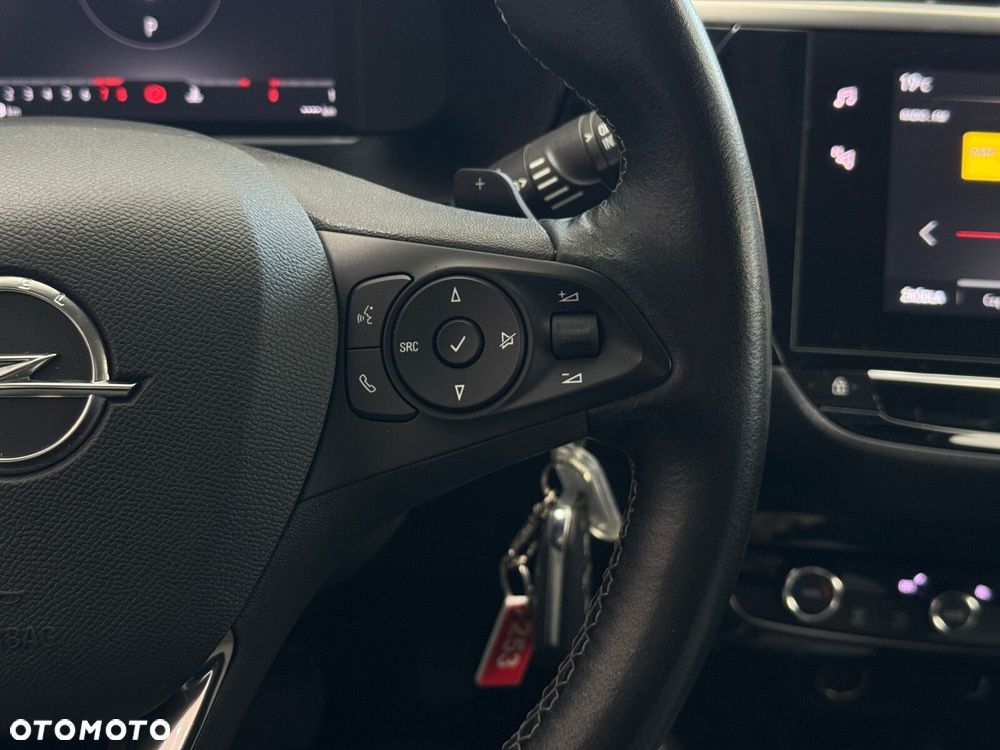 Opel Corsa 1.2 Elegance S&S - 22