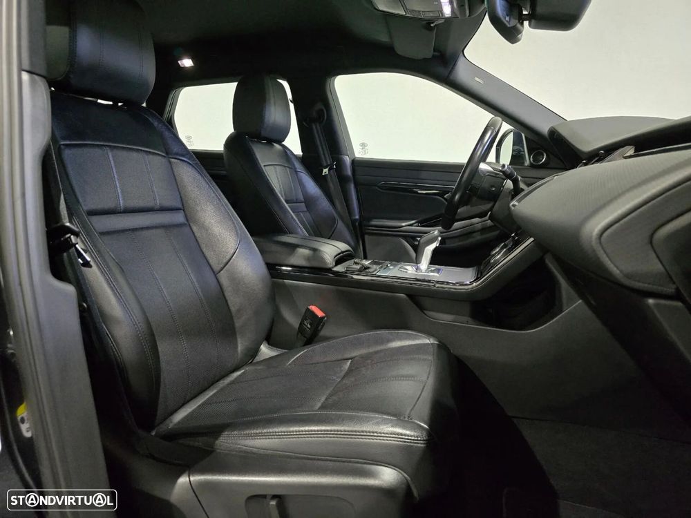 Land Rover Range Rover Evoque 1.5 P300e AWD Auto - 48