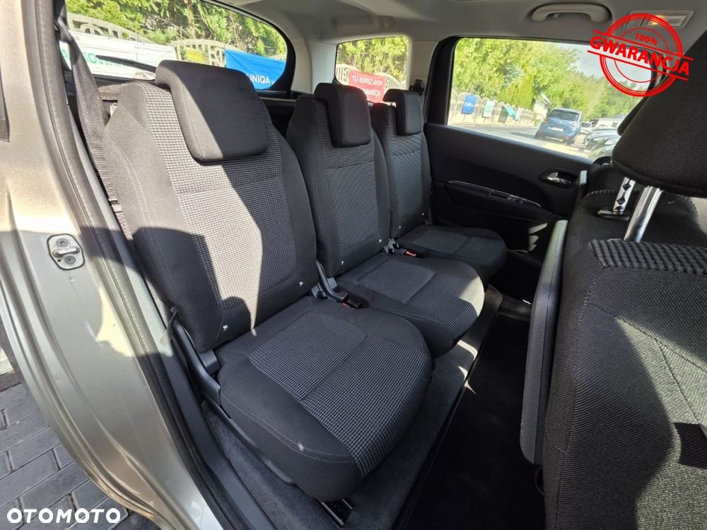 Peugeot 5008 2.0 HDi Family - 20