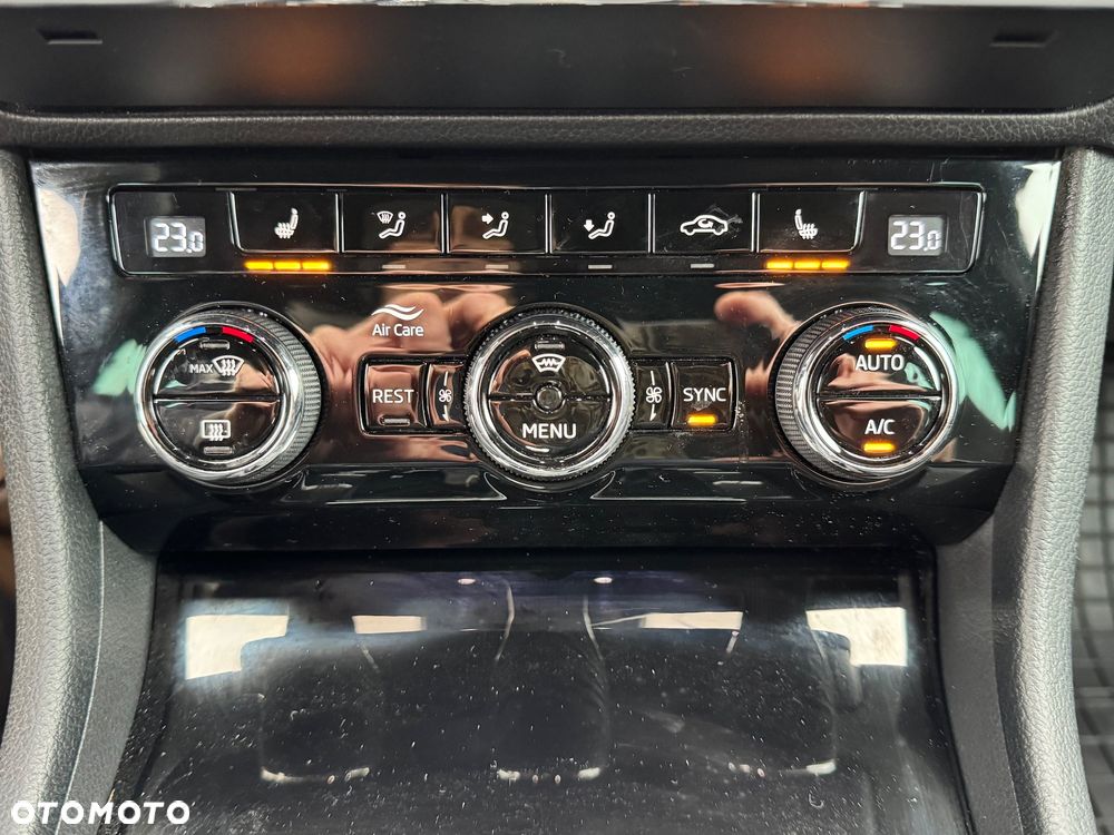 Skoda Superb 2.0 TSI 4x4 Sportline DSG - 37