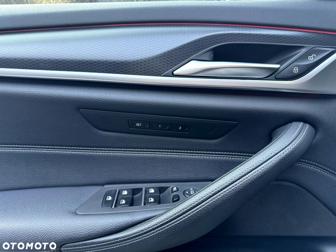 BMW Seria 5 530d xDrive M Sport Edition - 26