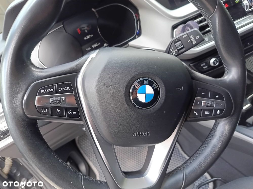 BMW Seria 1 118i - 6