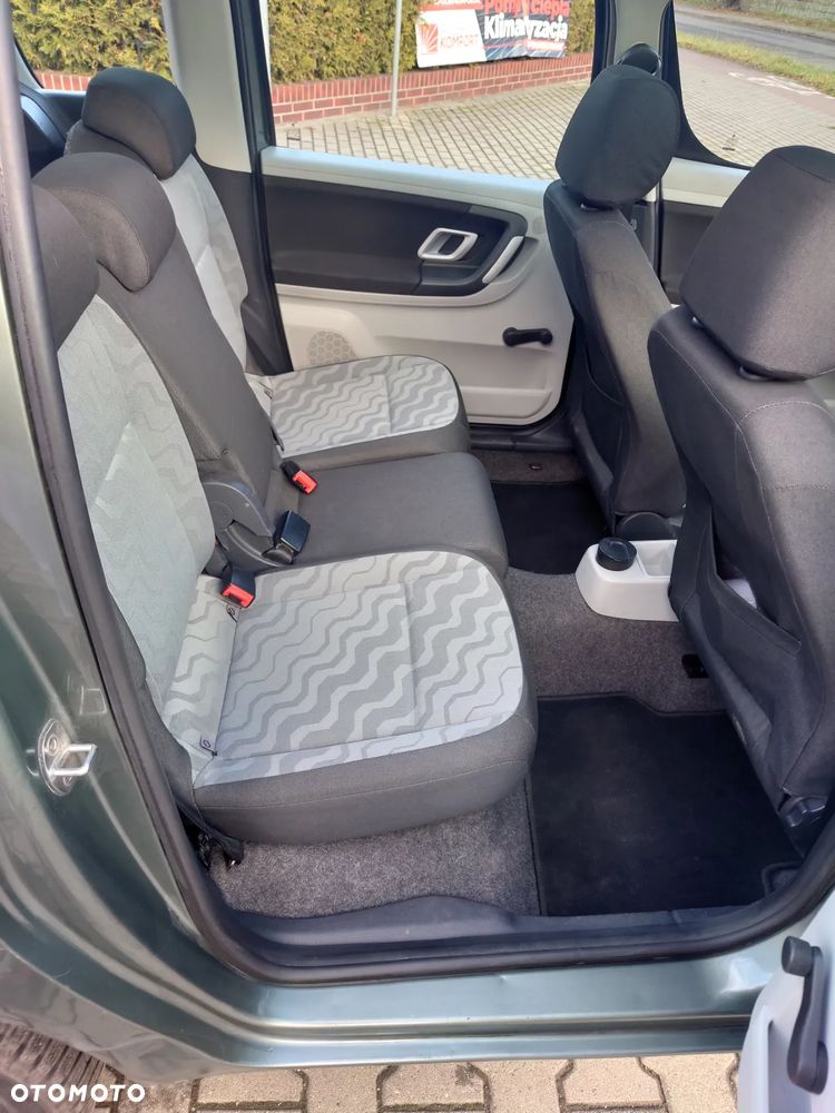 Skoda Roomster 1.6 16V - 14