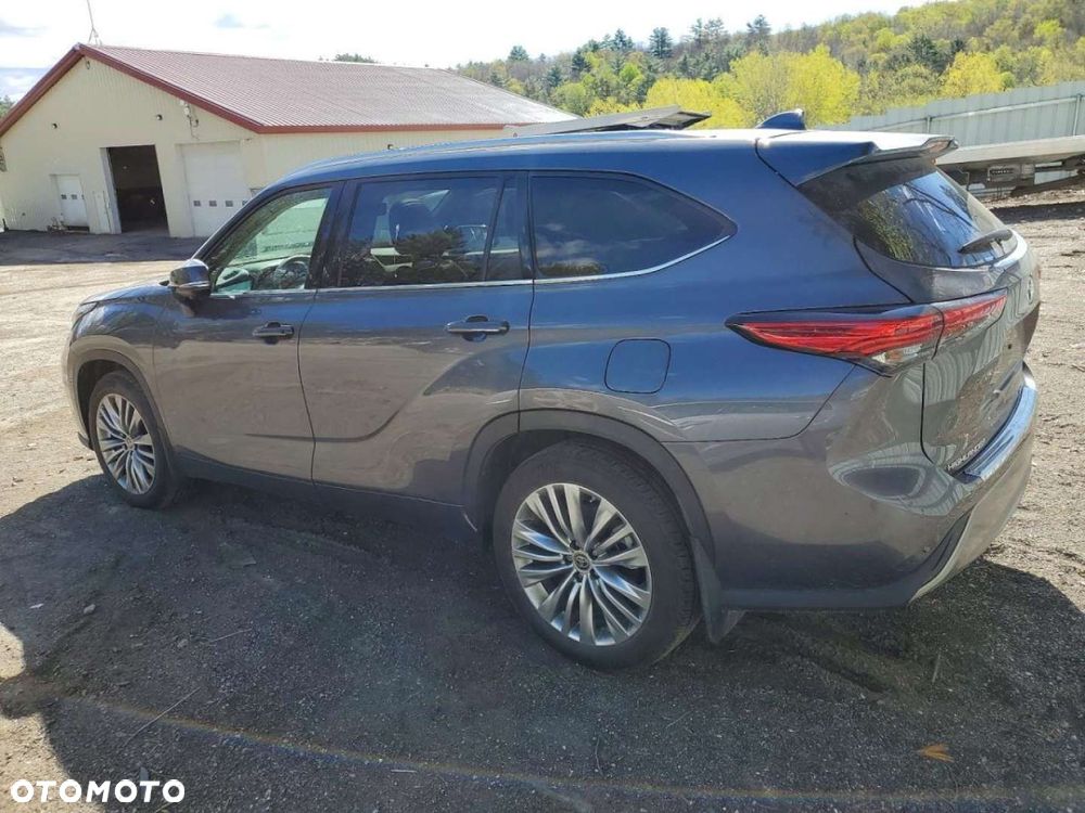 Toyota Highlander - 2