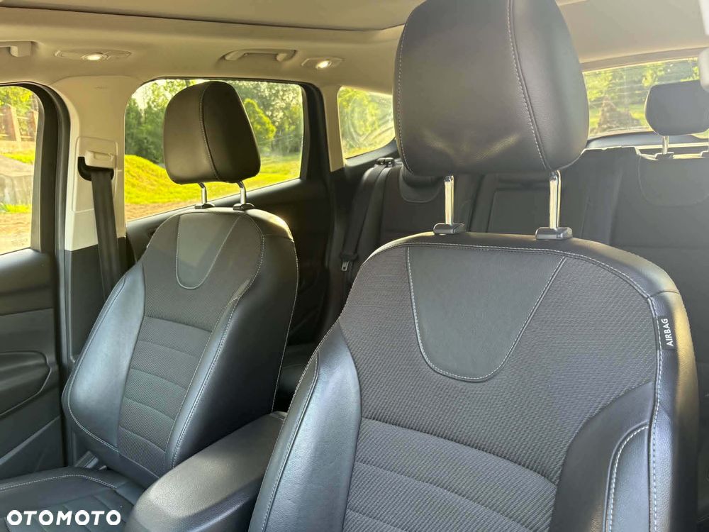 Ford Kuga 2.0 TDCi 4x4 Individual - 20