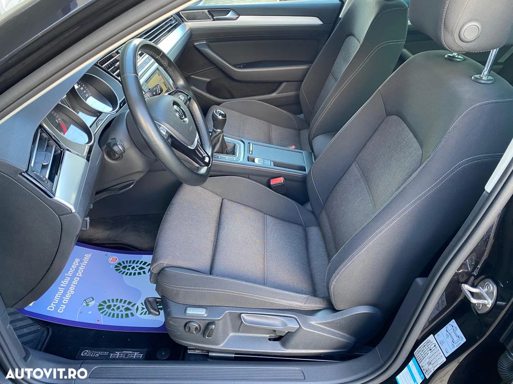 Volkswagen Passat - 19