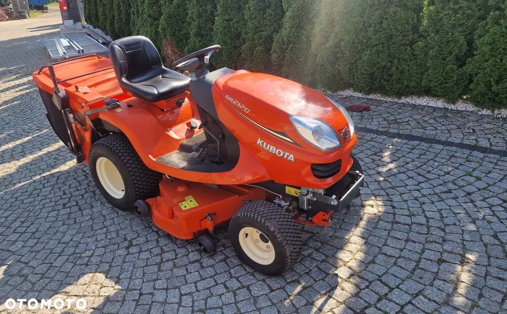 Kubota GR 2120 - 2