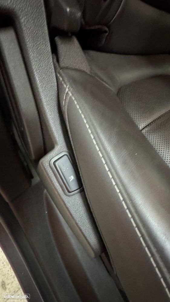 Renault Espace 1.6 dCi Initiale Paris EDC - 15