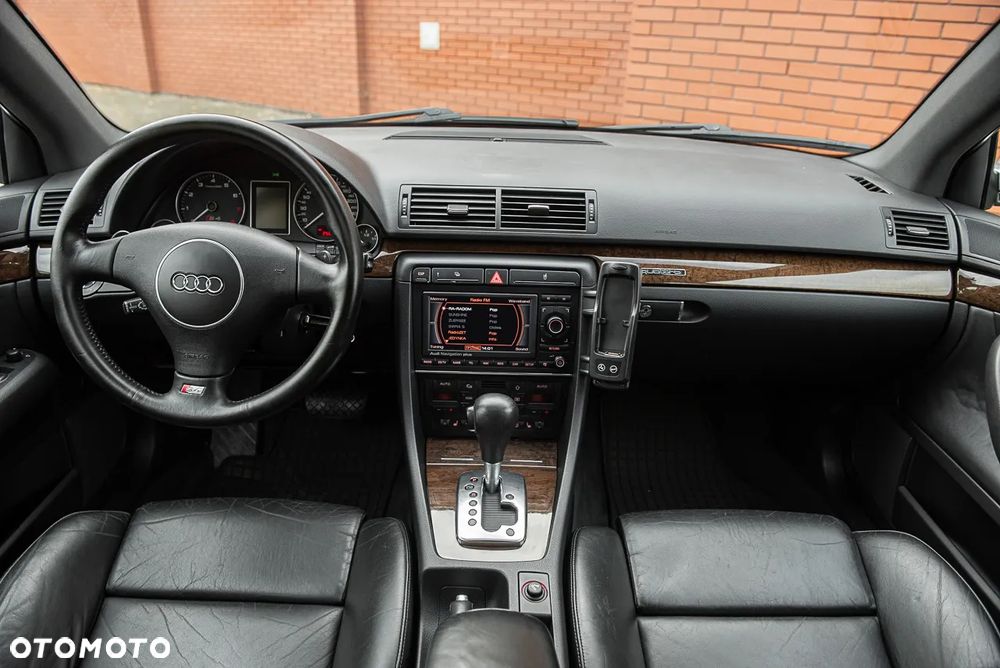 Audi S4 Avant tiptronic - 27