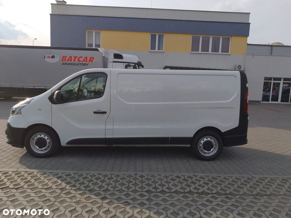 Renault Trafic - 2