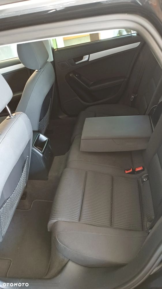 Audi A4 Avant 2.0 TDI clean diesel Multitronic - 8