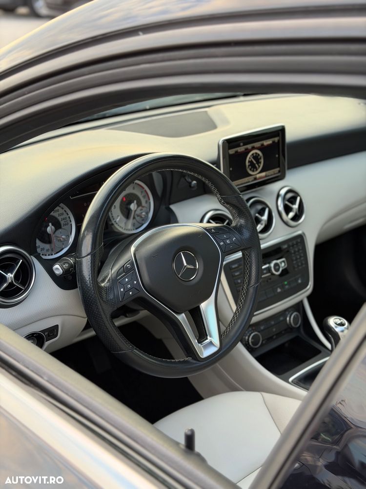 Mercedes-Benz A 180 - 6