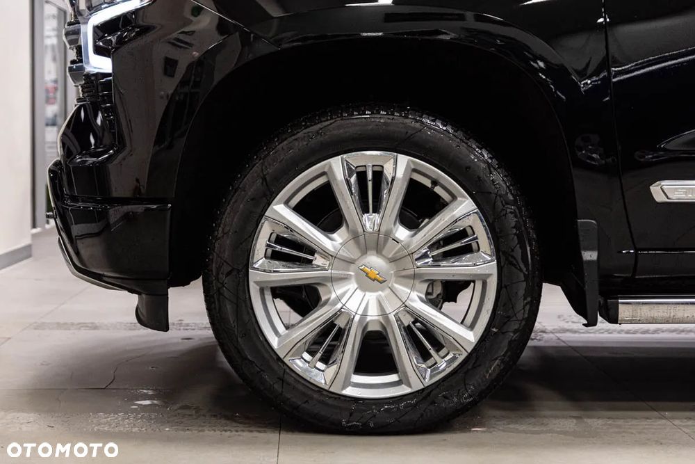 Chevrolet Silverado - 6