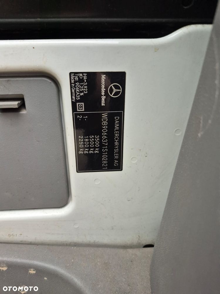 Mercedes-Benz SPRINTER 315 - 7