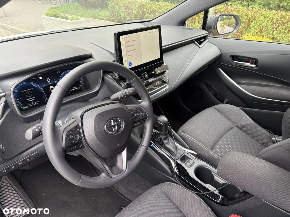 Toyota Corolla - 5