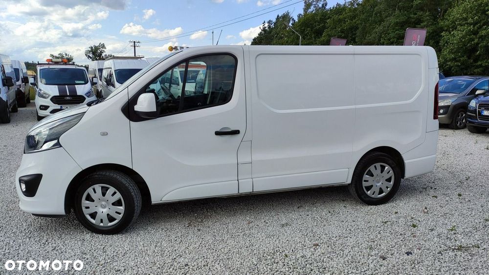 Opel Vivaro - 12