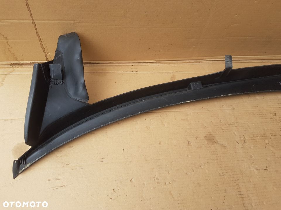 VW Phaeton listwa osłona podszybia mechanizmu wycieraczek 6.0 w12 - 8