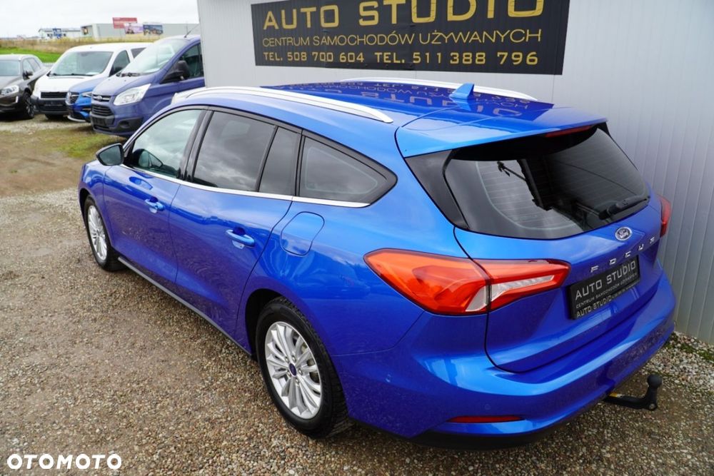 Ford Focus - 34