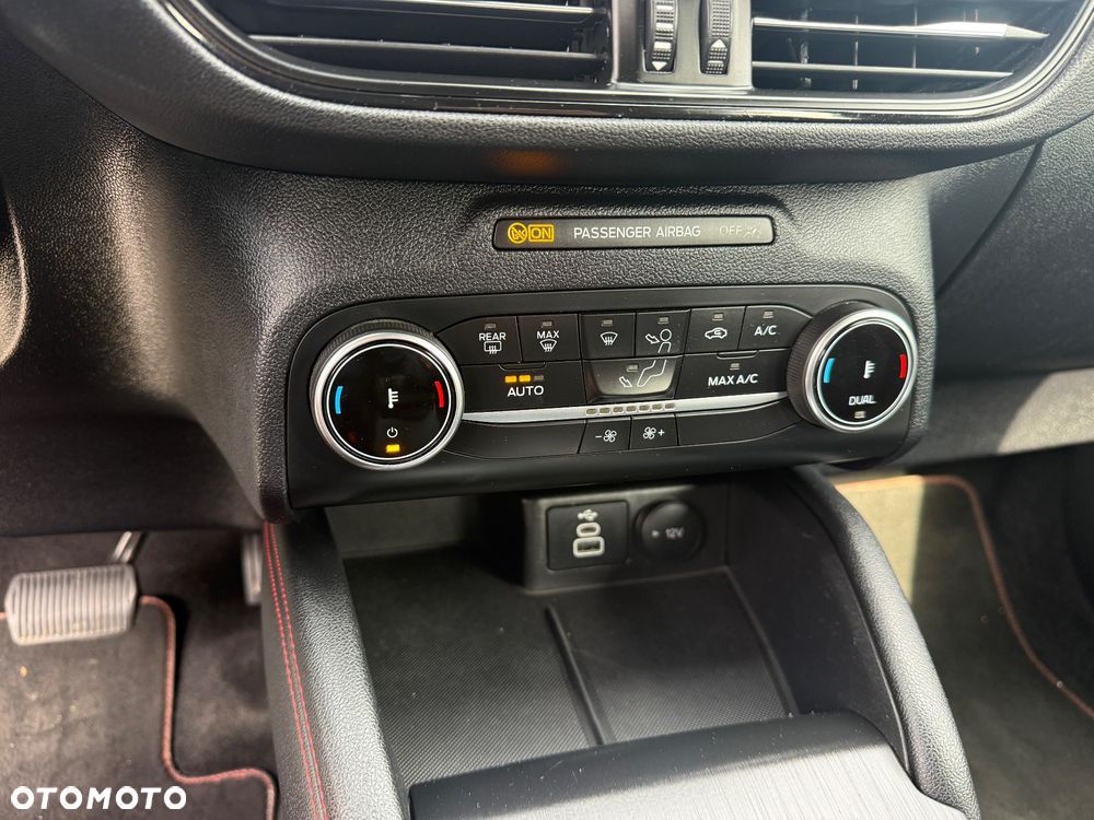 Ford Kuga 2.5 FHEV FWD ST-Line - 25
