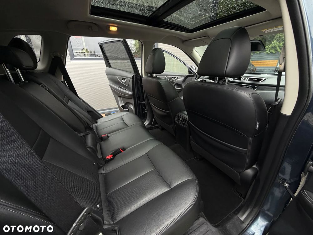 Nissan X-Trail 1.6 DIG-T Tekna - 17
