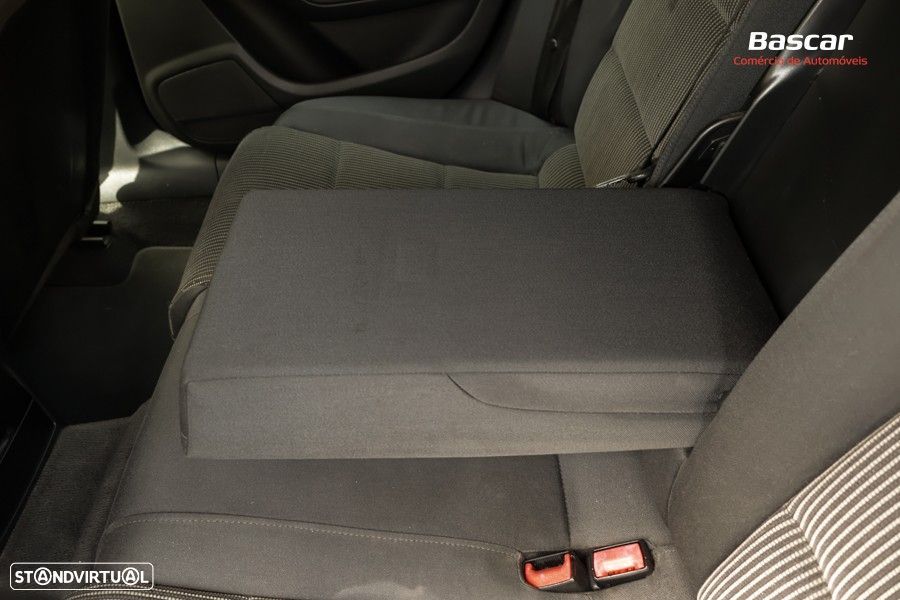 Audi A4 Avant 2.0 TDI Business Line Sport - 24