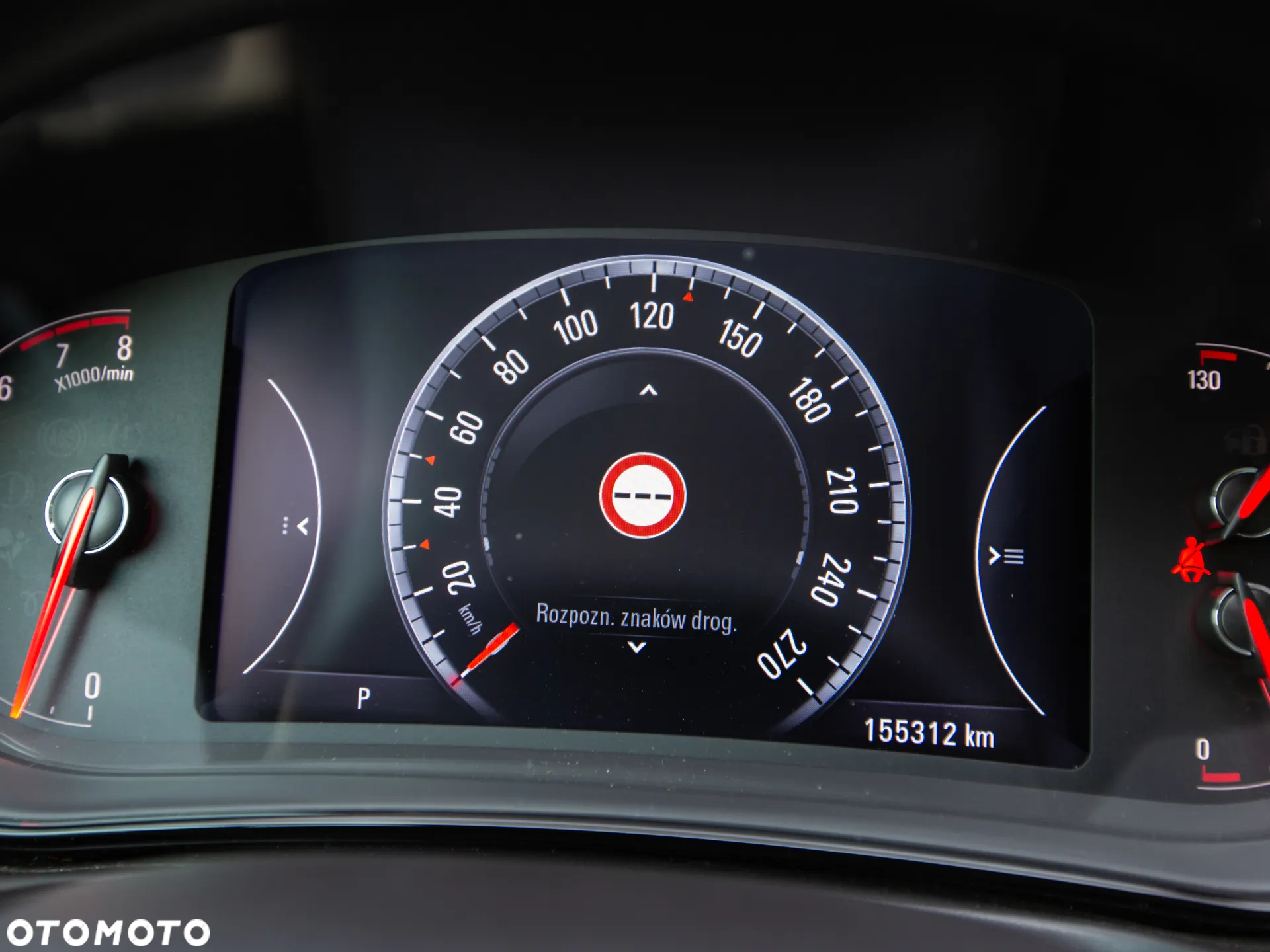 Opel Insignia 2.0 ECOTEC DI Turbo 4x4 Business Innovation - 38
