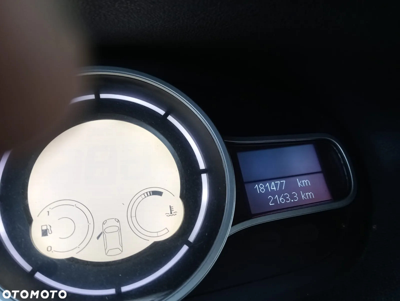 Renault Megane 1.5 dCi Color Edition - 7