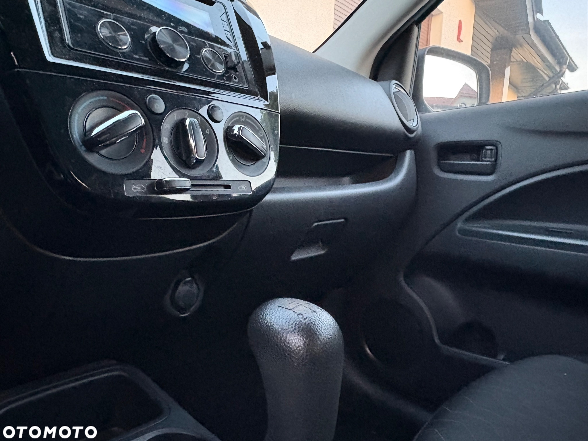 Mitsubishi Space Star 1.2 Select - 24
