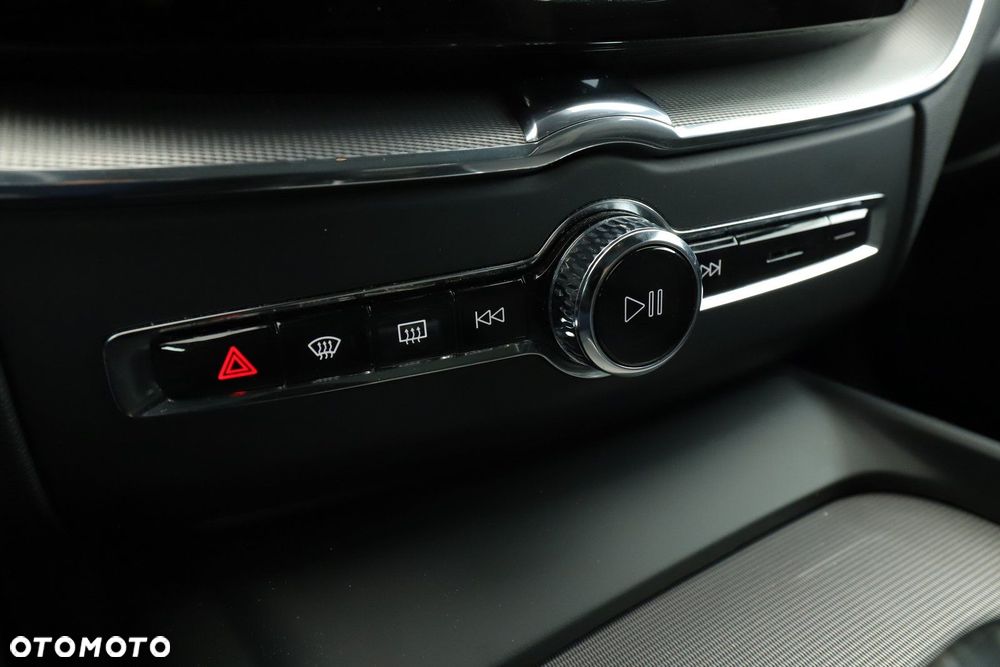 Volvo XC 60 - 20