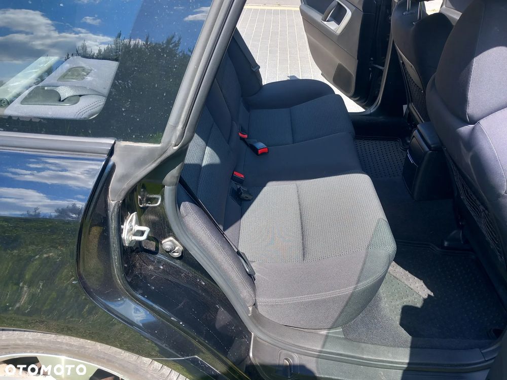 Subaru Legacy Kombi 2.0RA SPE - 19