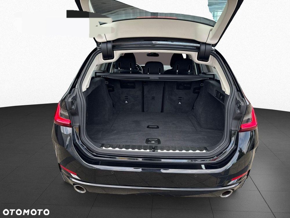 BMW Seria 3 320i Sport Line Shadow - 18