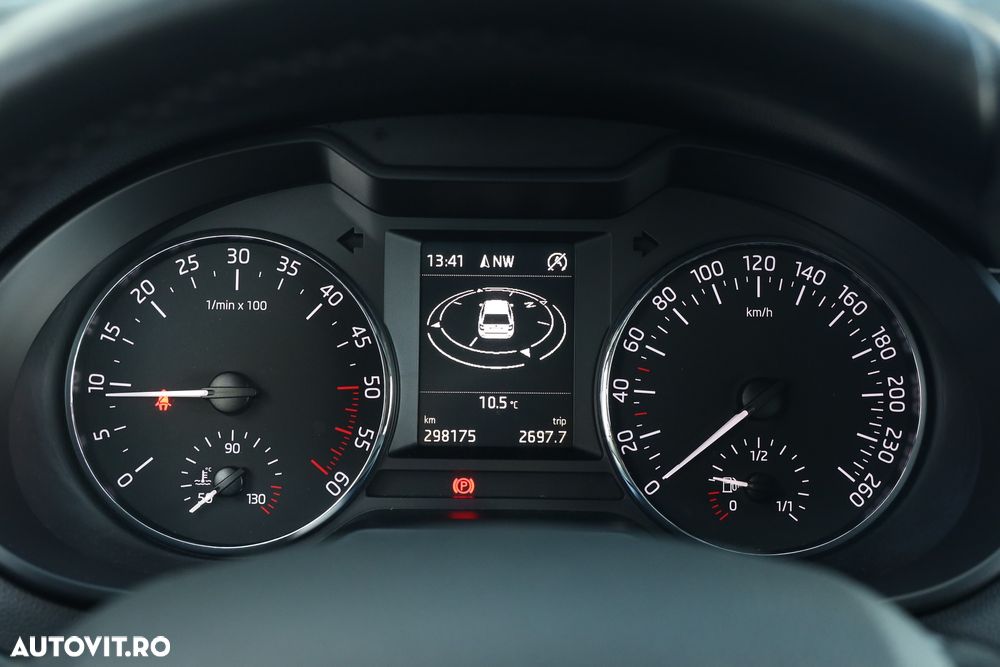 Skoda Octavia 1.6 TDI ACTIVE - 21