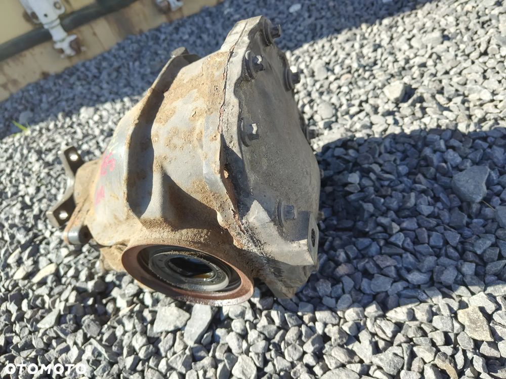 MERCEDES W211 SEDAN 3.2 CDI MOST TYLNY dyferencjał dyfer automat 2.47 - 5