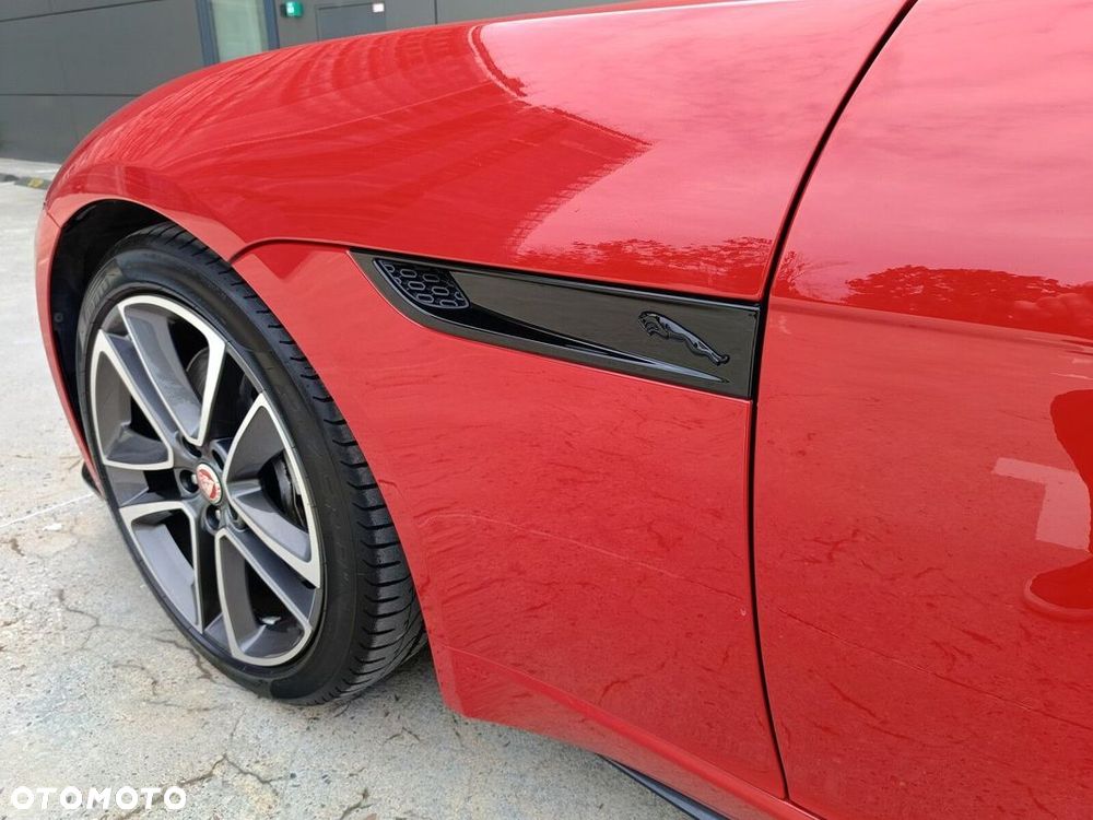 Jaguar F-Type - 14